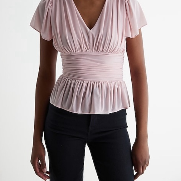 Express pink blush blouse. Brand new with tags size medium - Picture 2 of 3